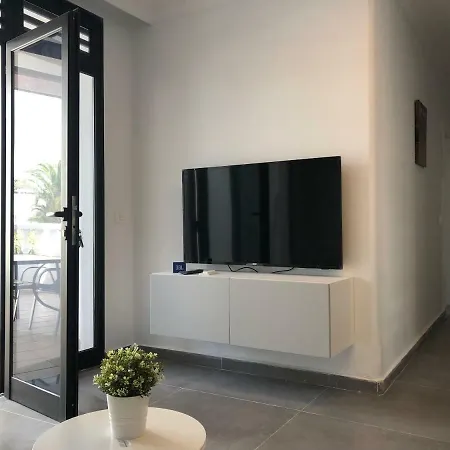 Caleton Hercules Apartment
