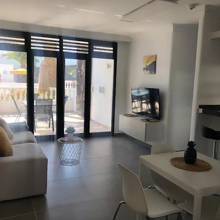 Caleton Hercules Apartment *